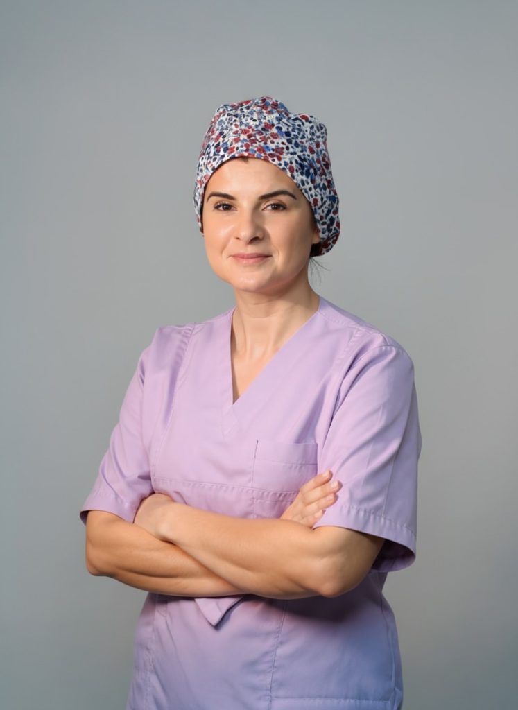 Dr Imen Ben Gaies chirurgienne seins et silhouette